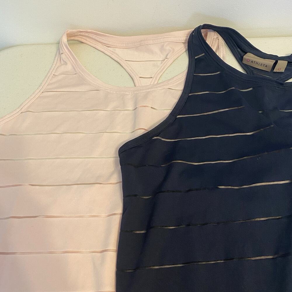 Women's XL Athleta Sleeveless Tank Tops Running Activewear Workout Gym Lot Of 3 - Picture 7 of 11